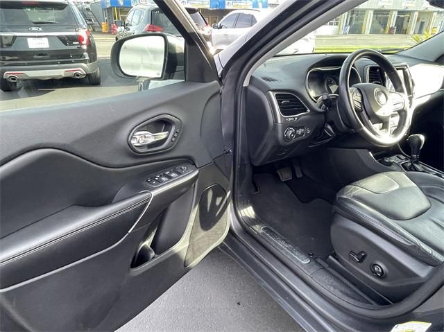 2019 Jeep Cherokee