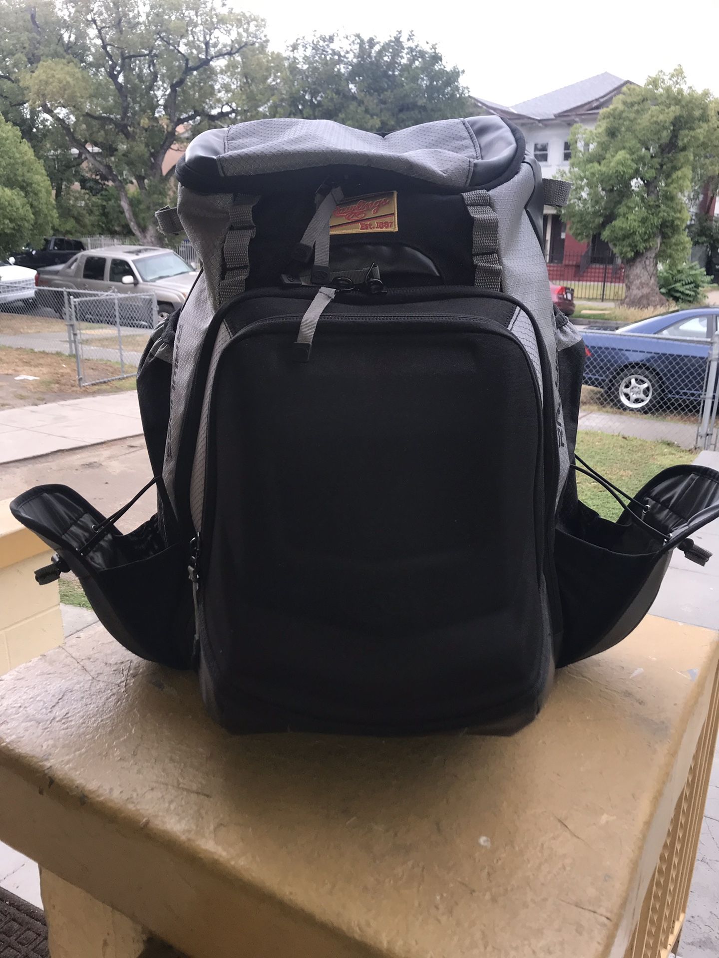 Rawling gold glove baseball backpack