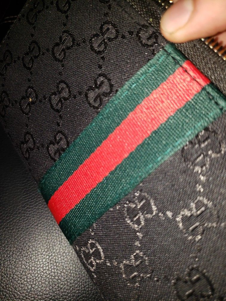 Gucci Supreme Wallet Black Green Red