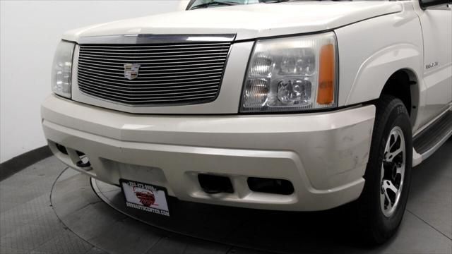 2004 Cadillac Escalade