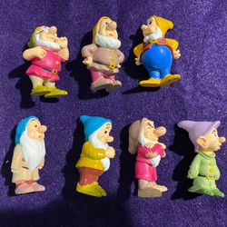 Walt Disney Snow White & The Seven Dwarfs Figurines 1993 Mattel Vintage Toys Dopey Bashful Grumpy Sleepy Sneezy Happy Doc   Thumbnail