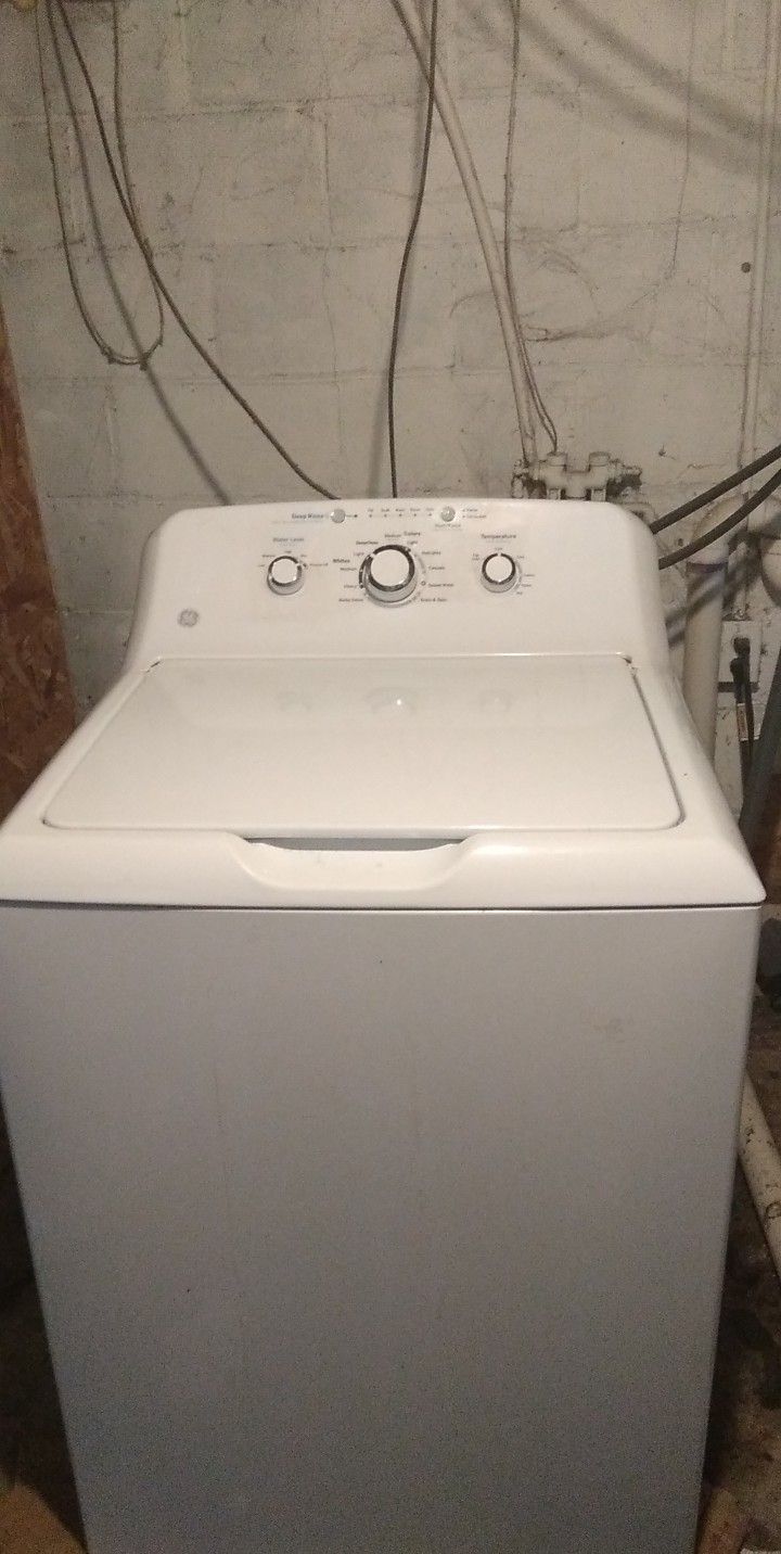 Washer And Dryer Set