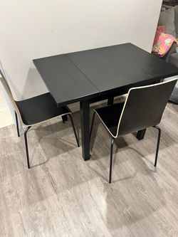 IKEA table and chairs Thumbnail