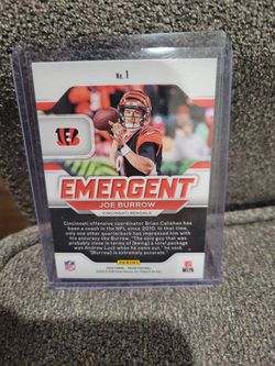 2020 Joe Burrow Emergent Prizm Rookie Football Card Thumbnail