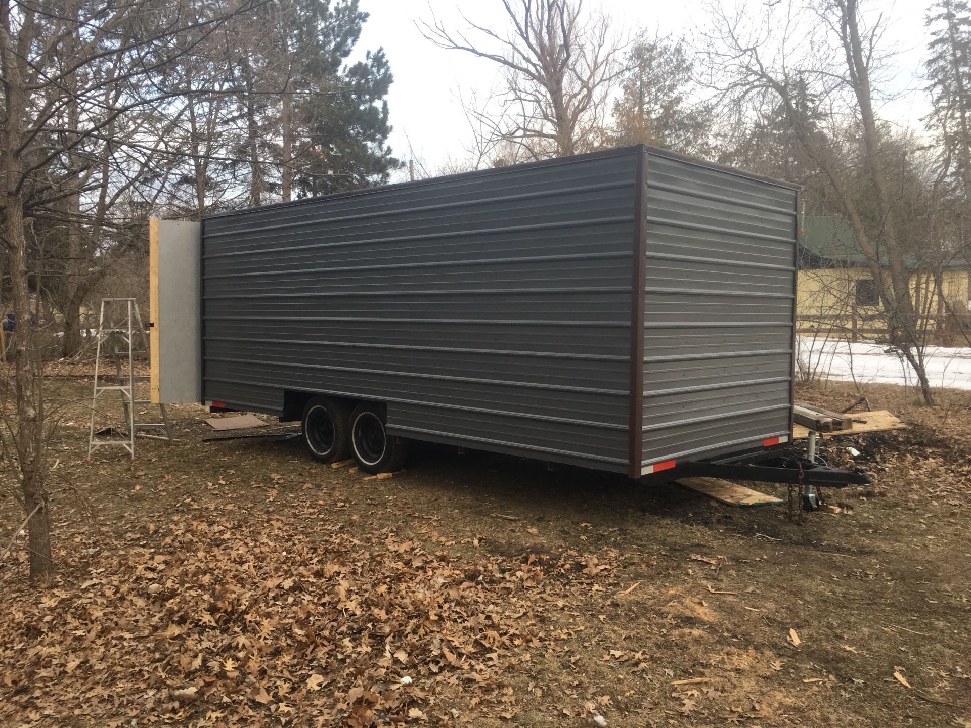 Trailer