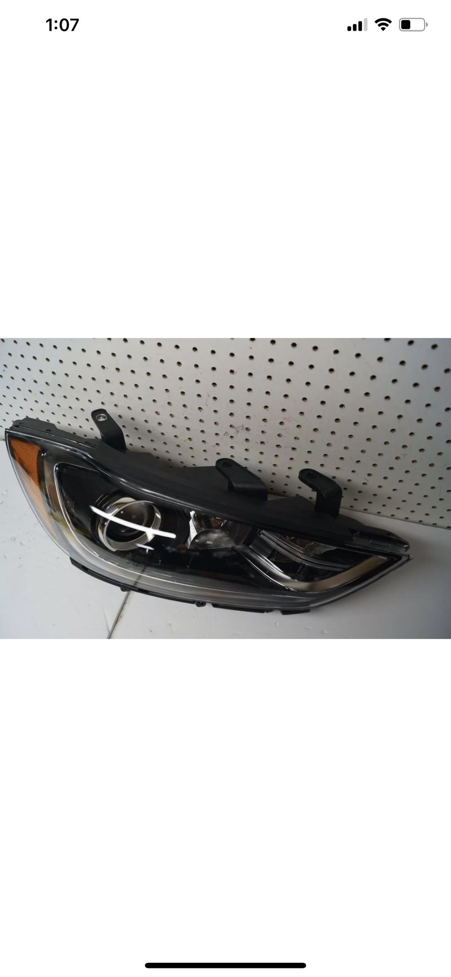2016 2018 HYUNDAI ELANTRA RIGHT SIDE HEADLIGHT OEM