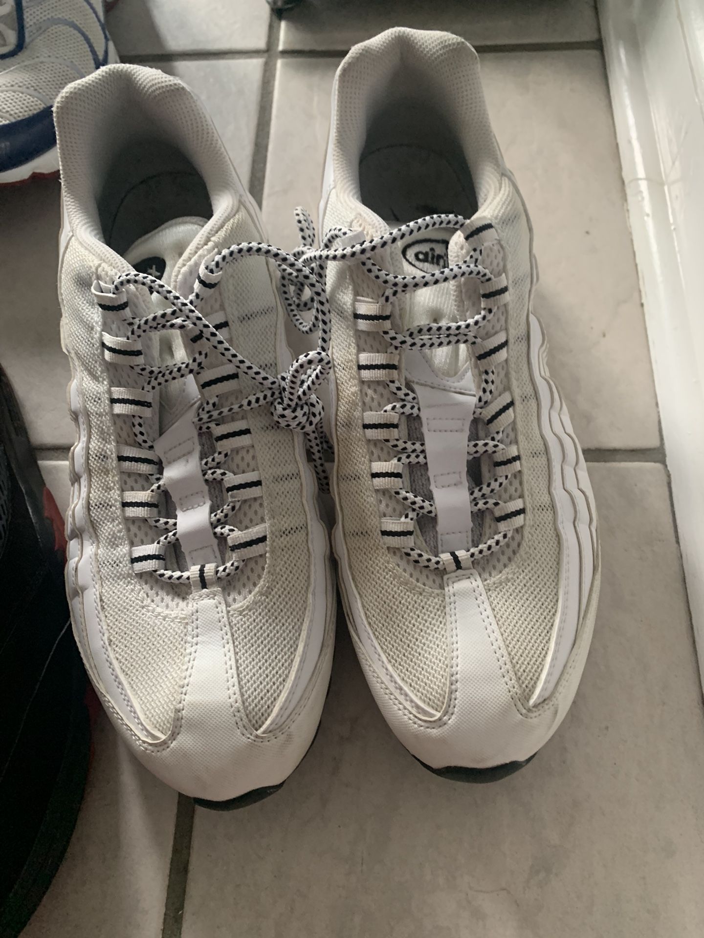 Shoes For Sell Everything Authentic