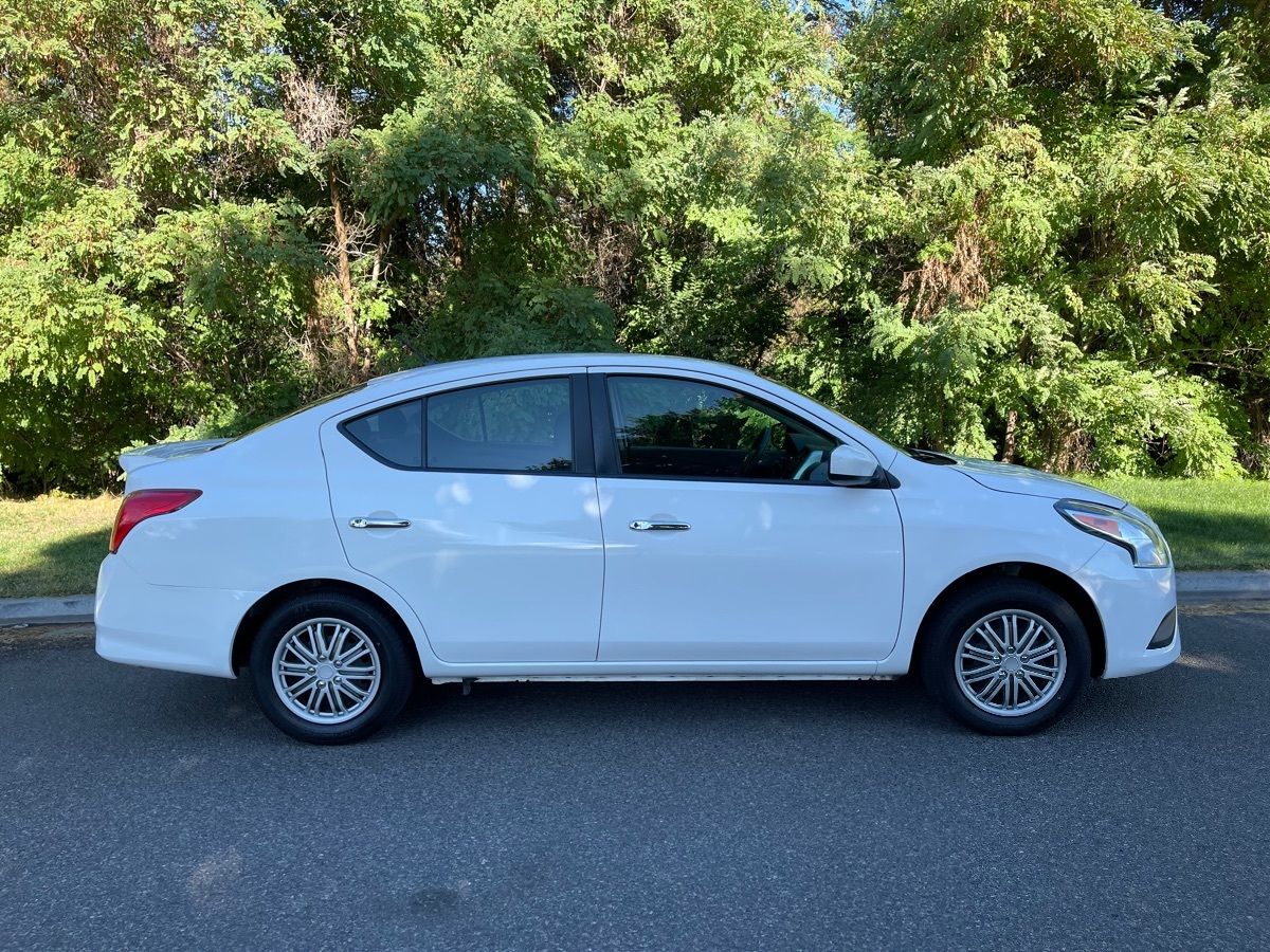 2018 Nissan Versa