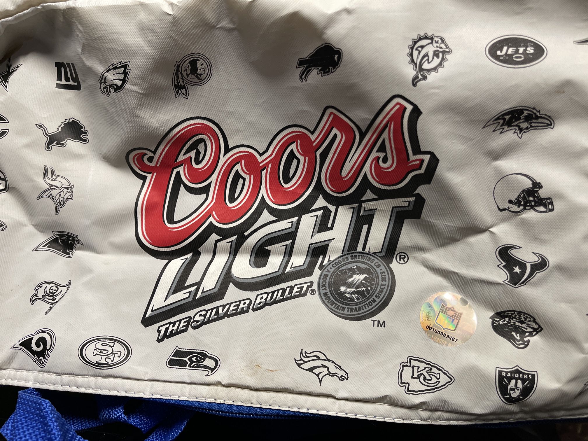 NFL Official 36 Pack Coors Light Cooler Bag 🥶 