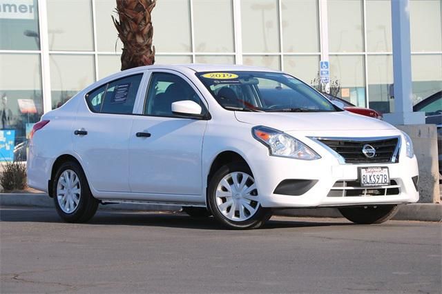 2019 Nissan Versa Sedan