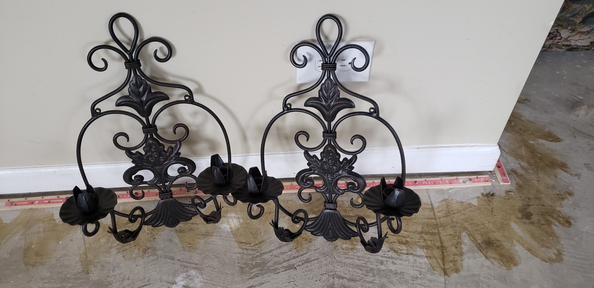 Southern Living Pair of Candle Sconces