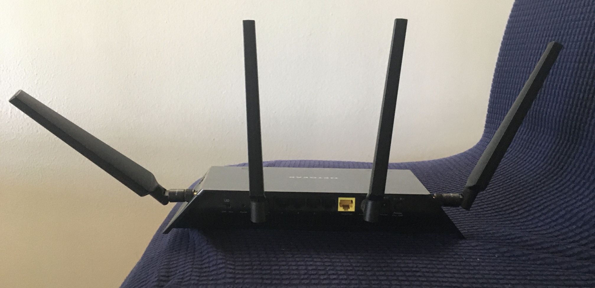 Netgear Nighthawk X4S Wireless WiFi Router R7800