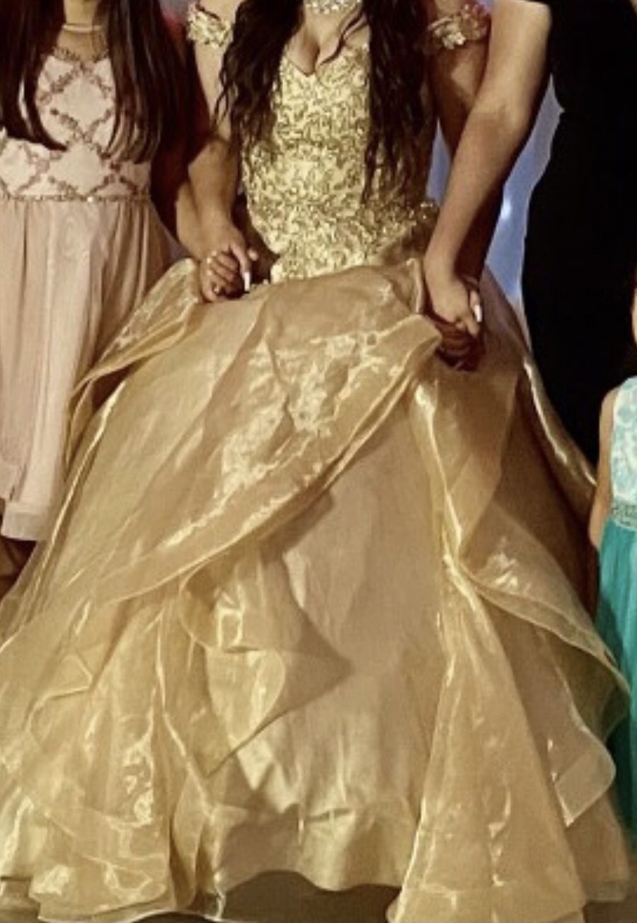 Beautiful Prom Dresses Medium