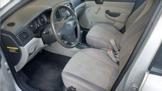 2010 Hyundai Accent