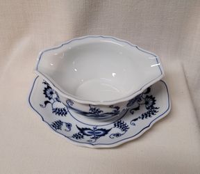 Vintage Blue Danube Gravy Bowl w attached Plate Thumbnail