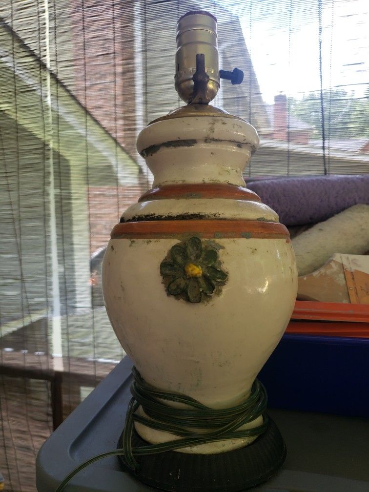 Vintage Flower Lamp