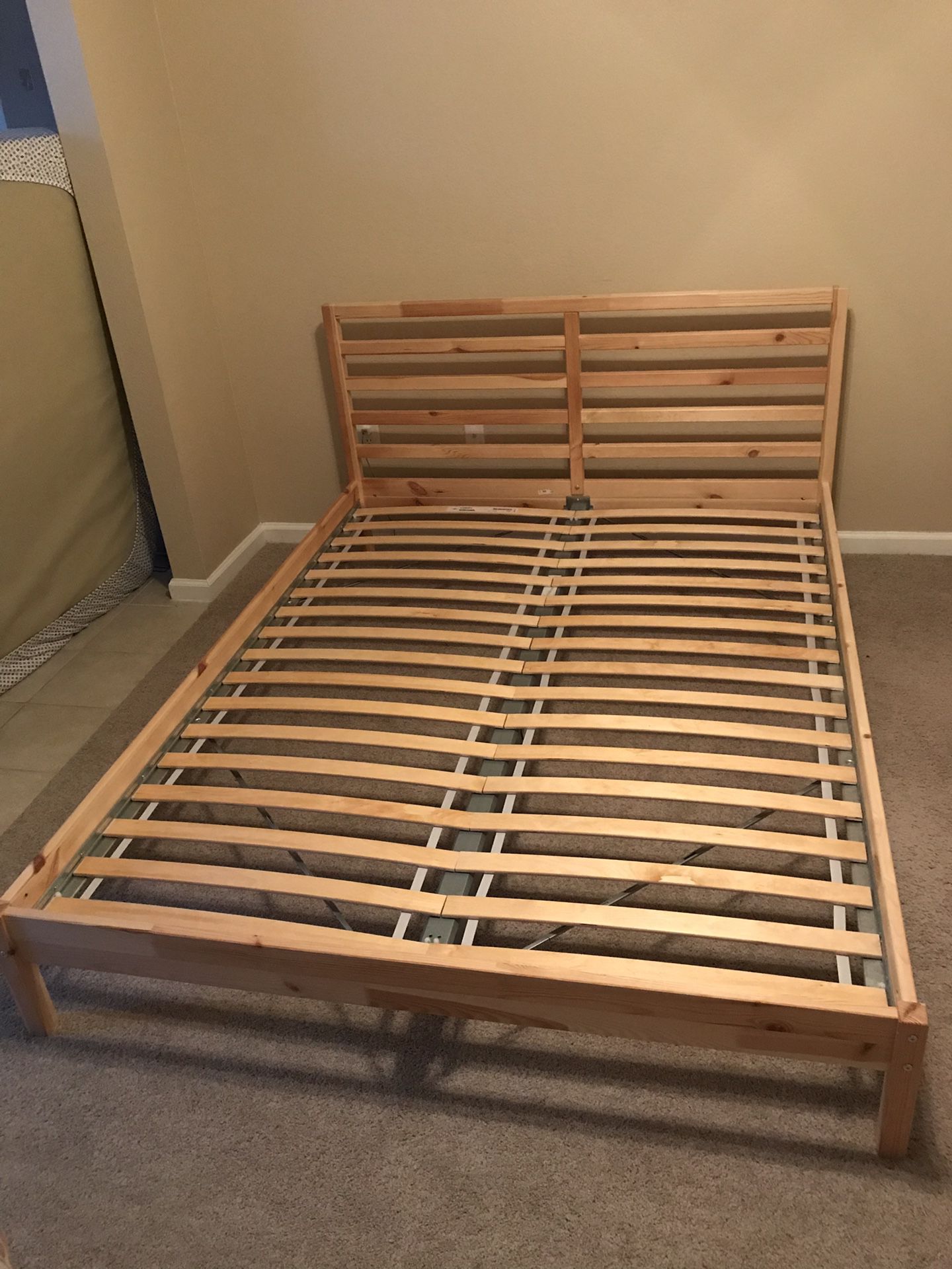 Ikea Tarva Queen Bed Frame For In, Bed Frame Orlando Florida