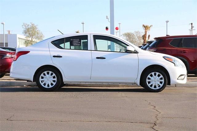 2019 Nissan Versa Sedan