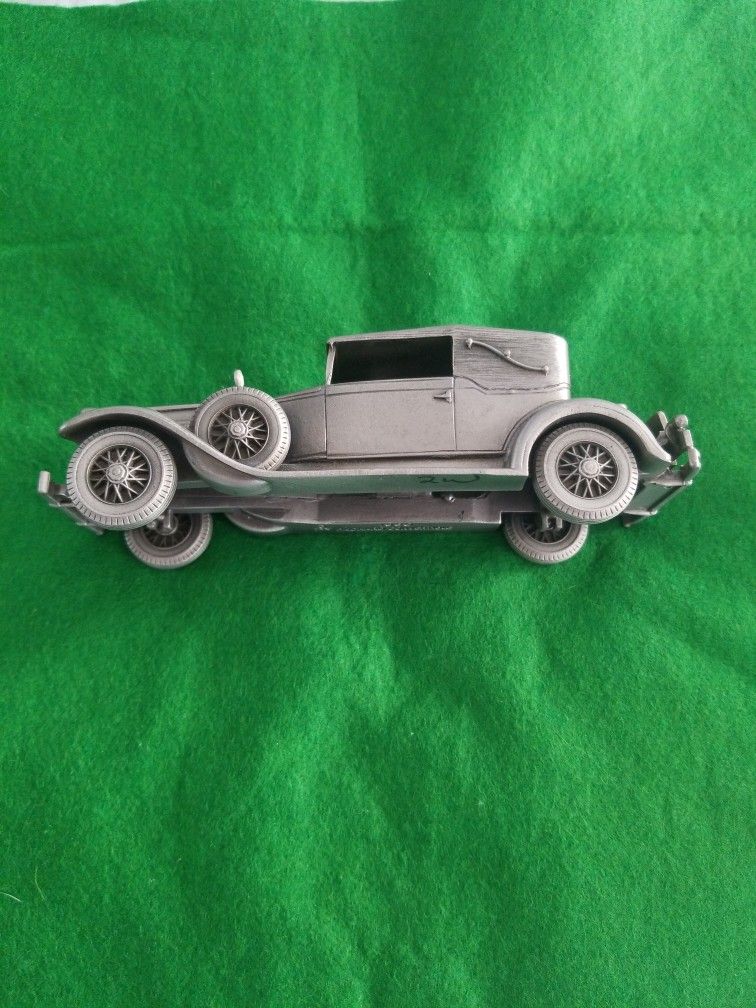 1930 Packard Convertible Pewter