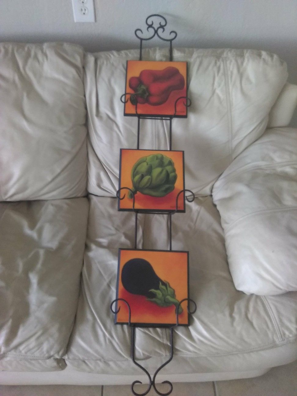 Kitchen wall decor