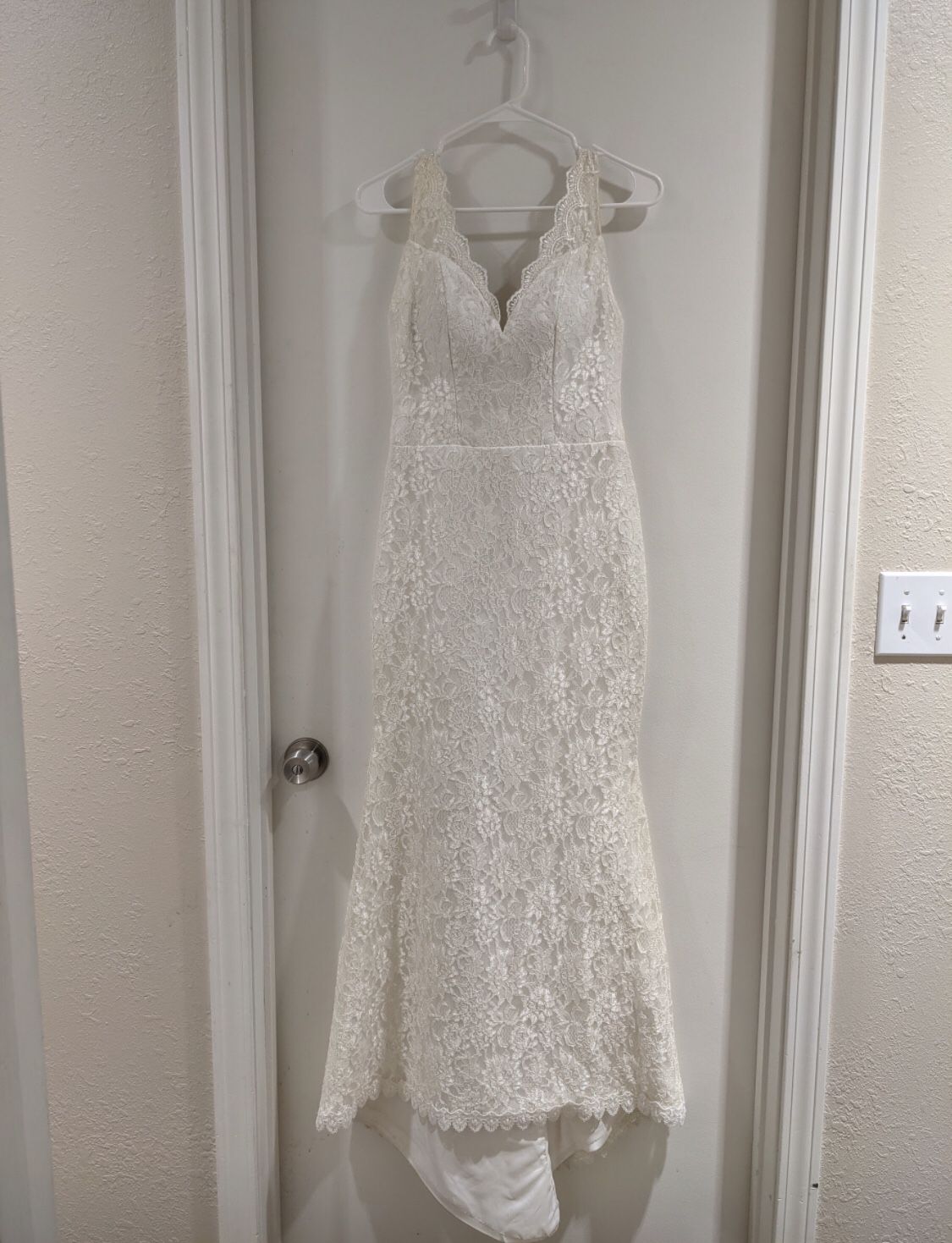 Wedding Dress (size 0-2)