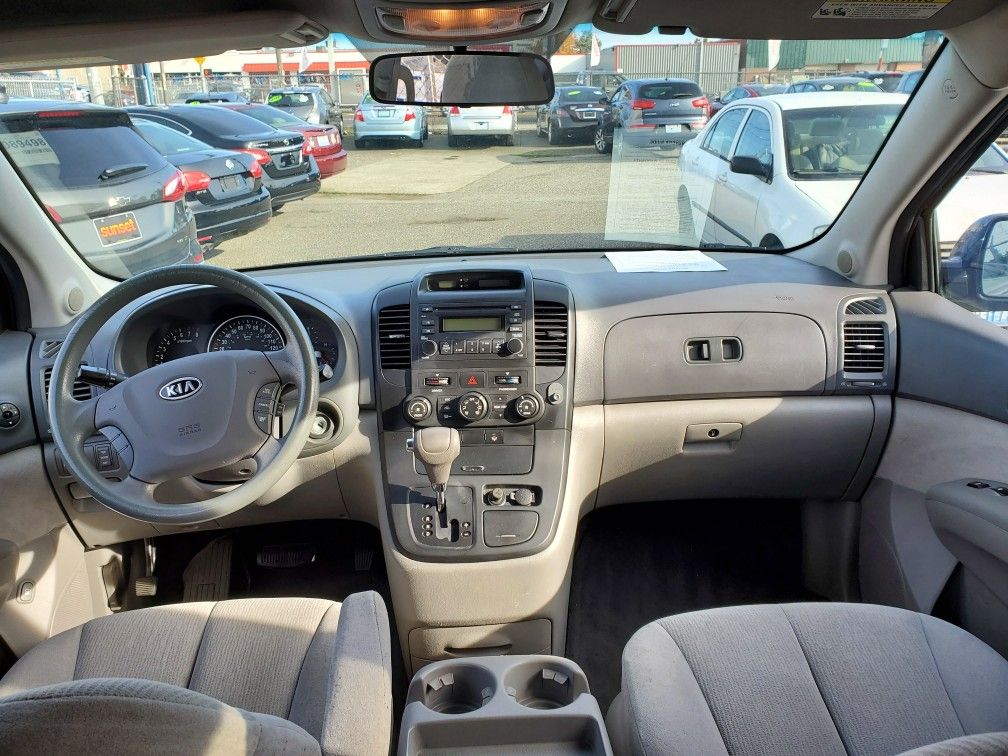 2008 Kia Sedona