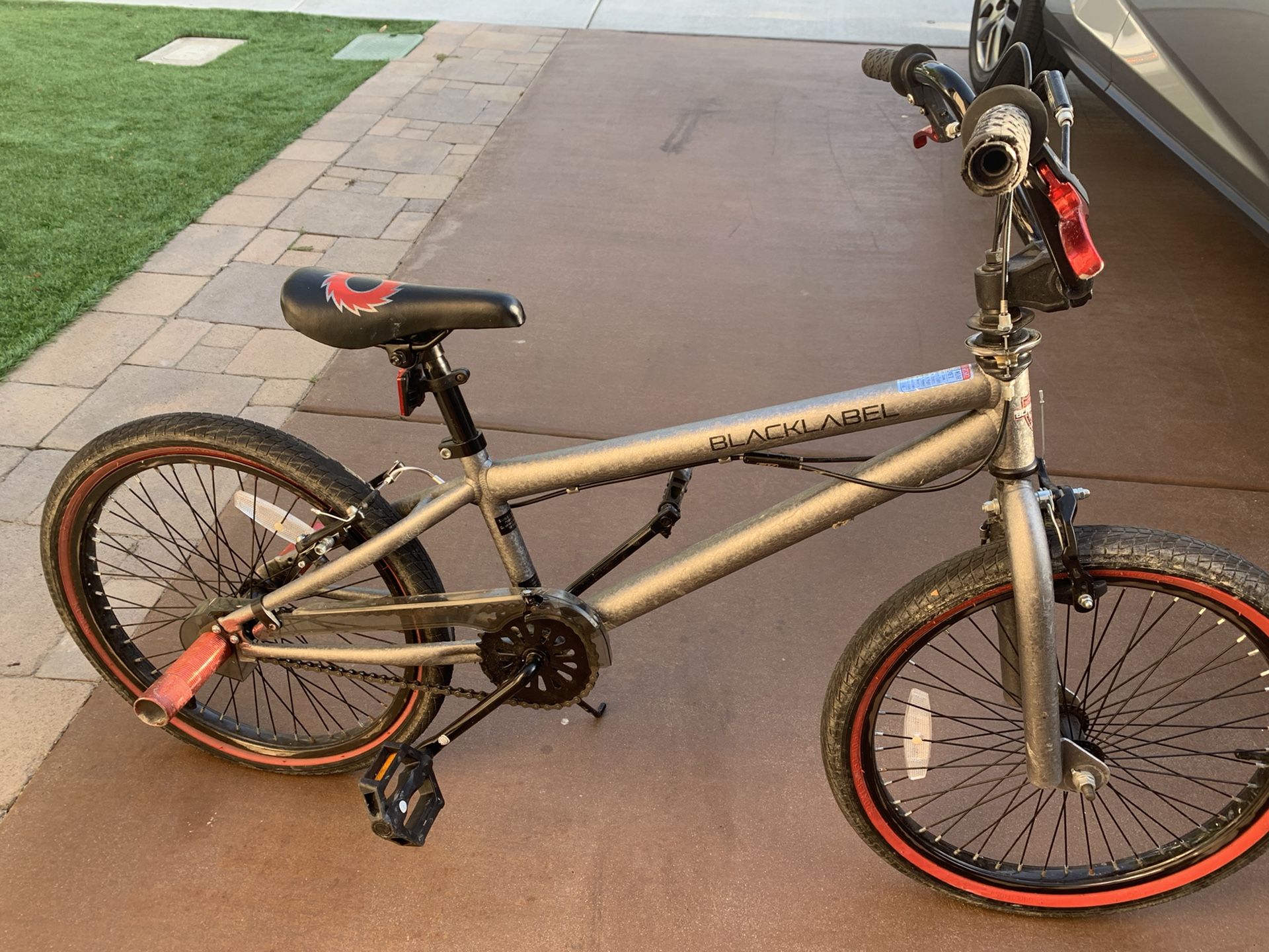 Razor Black Label BMX Style bike for Sale in Carlsbad, CA OfferUp