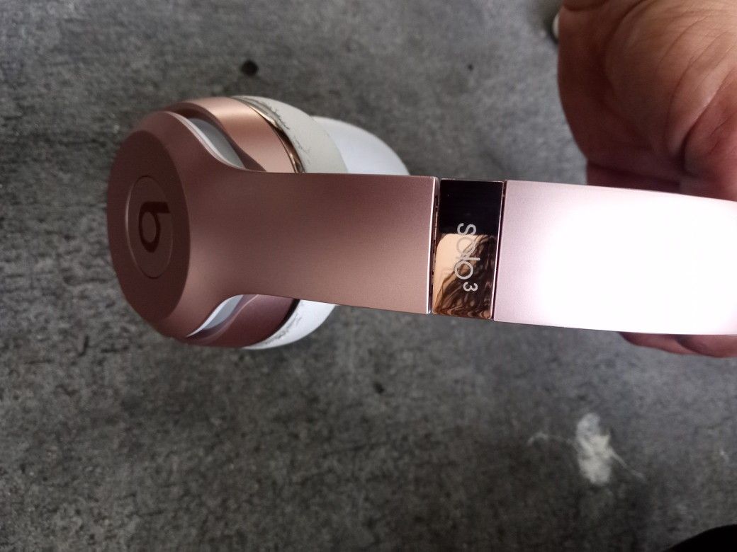 Dre Beats Solo 3 Pink Used