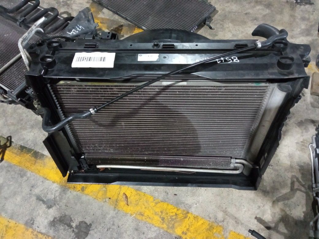 Radiator, Condenser And Fan For 2003 BMW 5-Series / 6-Series / 7 -Series Stock 98567