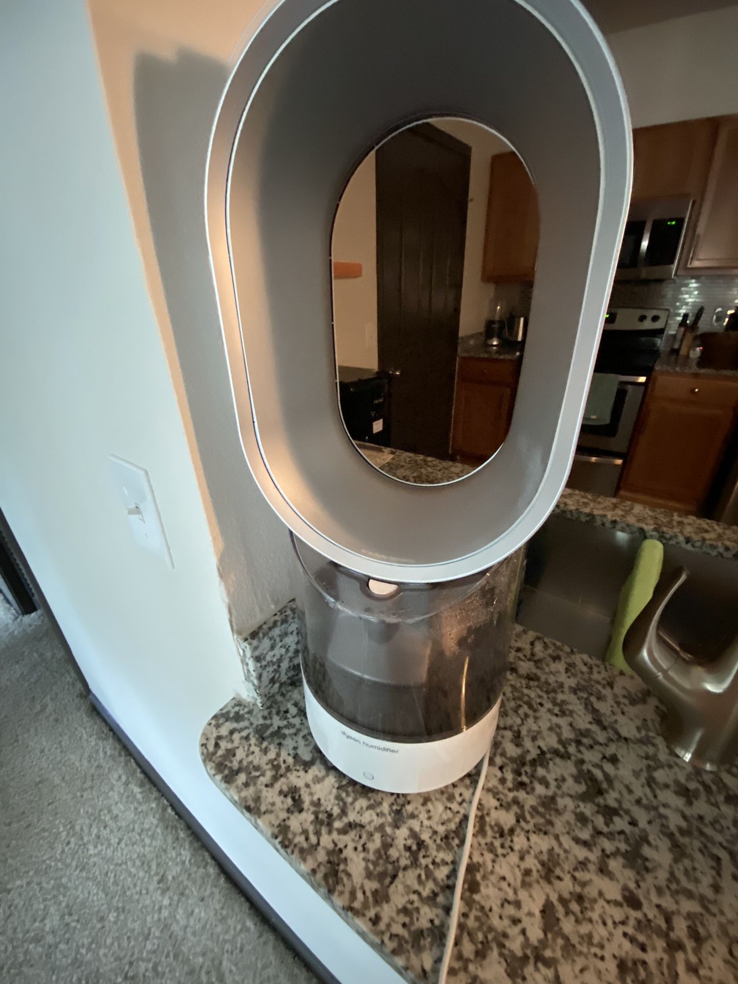 Dyson humidifier AM10