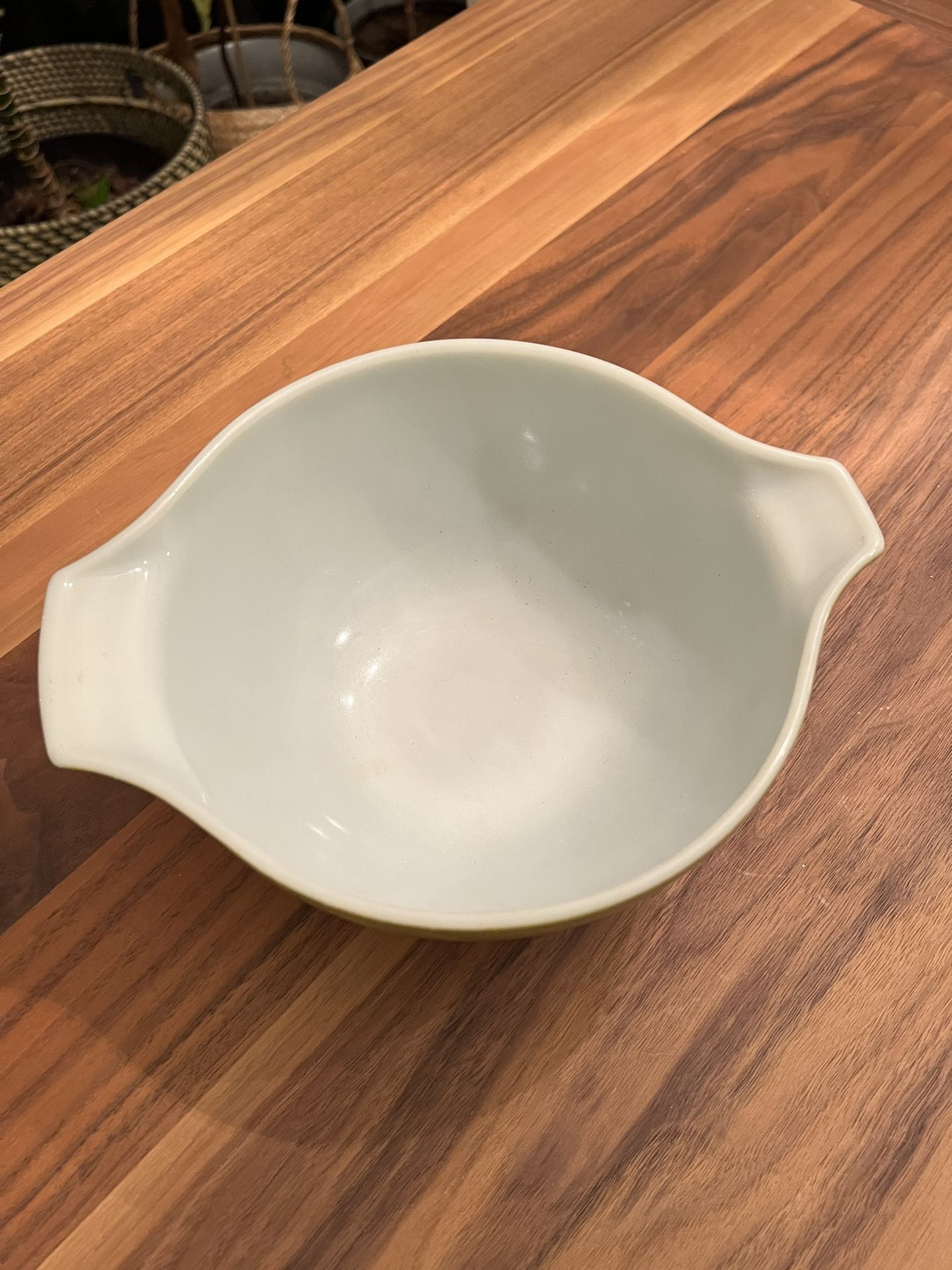Vintage Pyrex Bowl