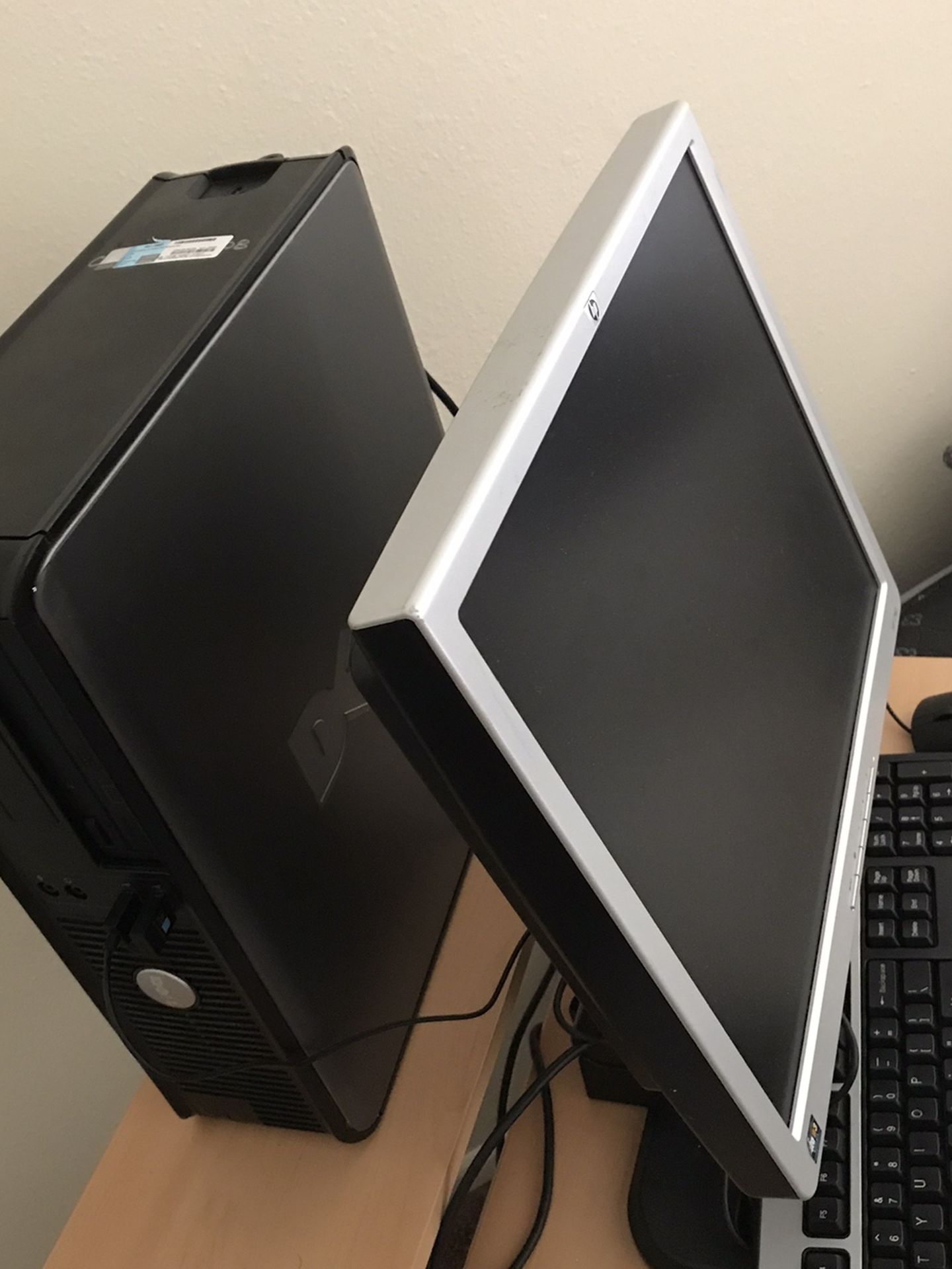 Computer & Computer Desktop