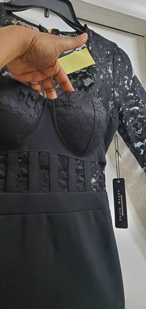 Black Bodice and Lace, Midi Dress 👗 with Gold & Zipper & Accents