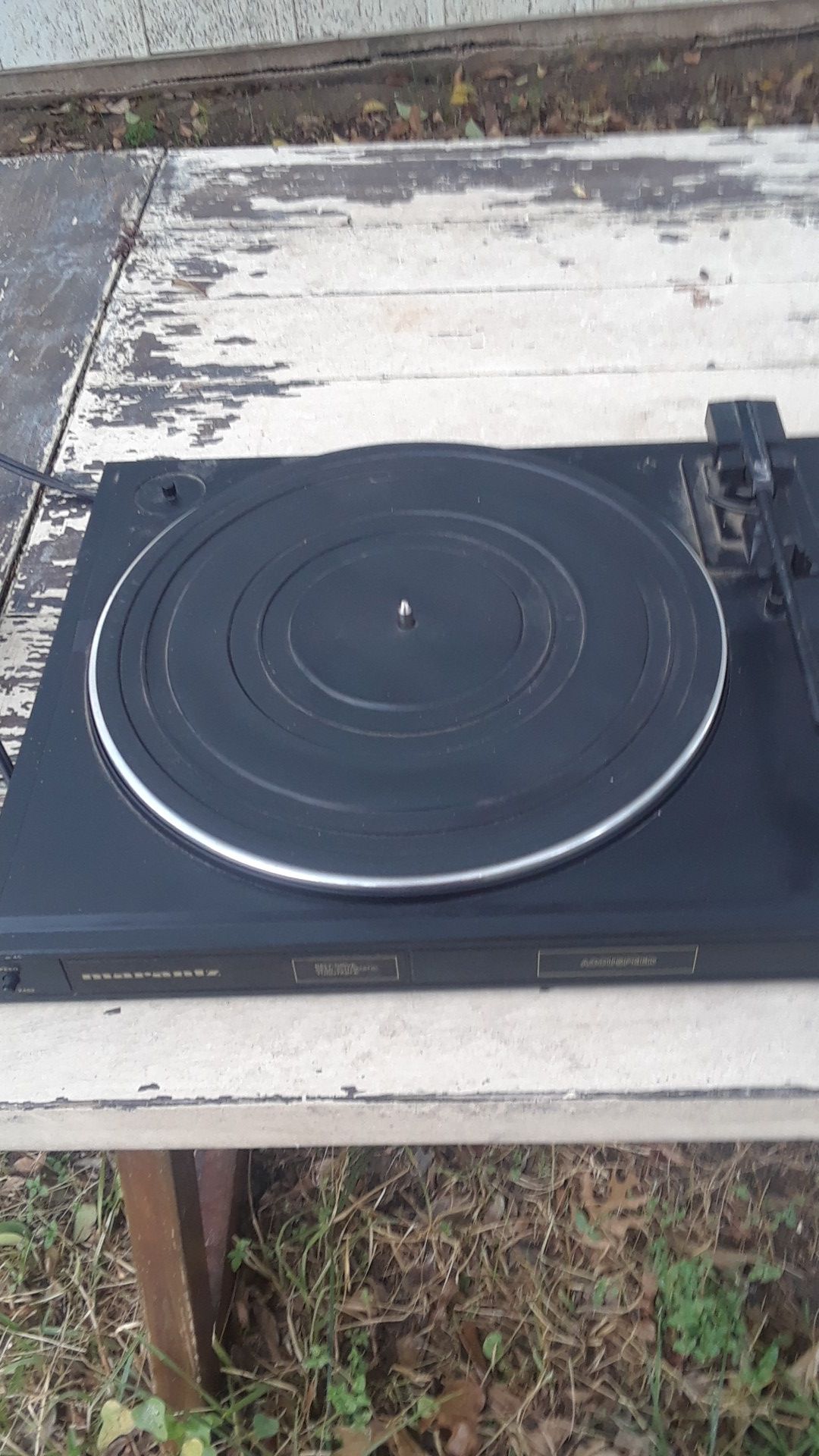 Marantz turntable