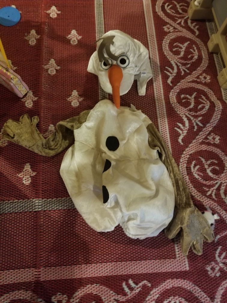 Olaf costume