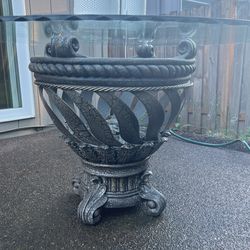 Antique Outdoor Table Thumbnail