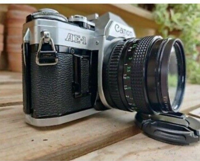Vintage Canon AE-1 Program 35mm SLR
