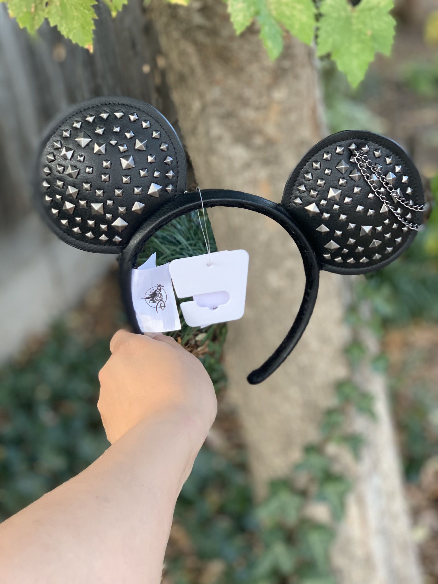Minnie Mouse Ears With Studs