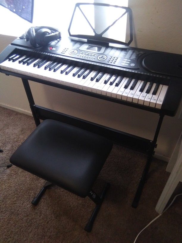 Keyboard (Piano)