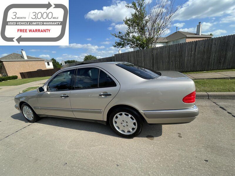 1997 Mercedes-Benz E 320 17000 miles 1 owner