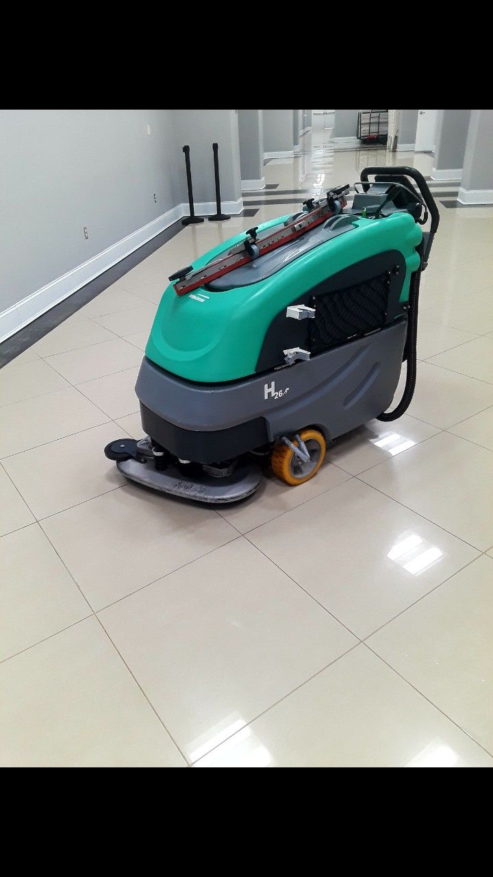scrubber floor