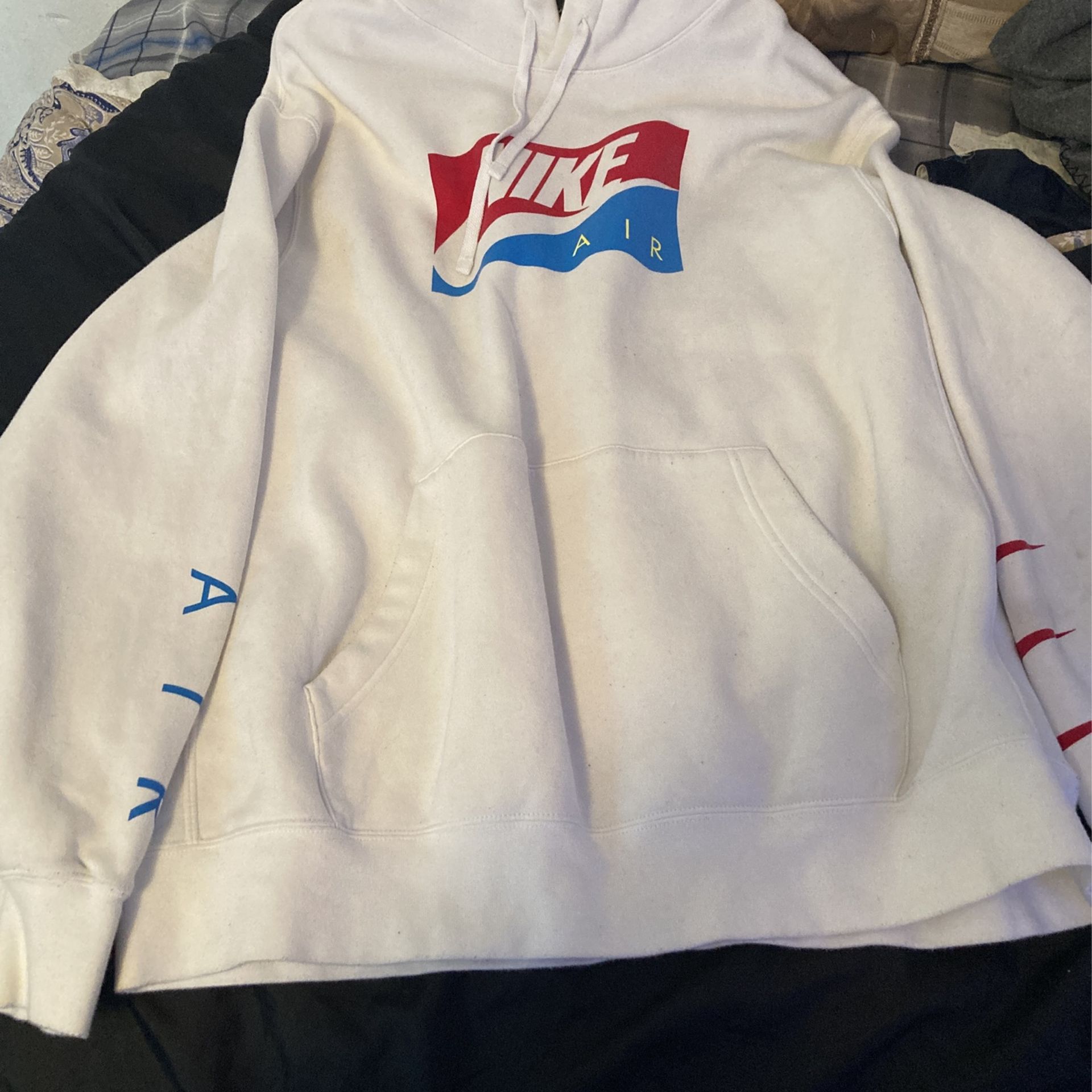 Nike Air Jacket , White , XL (willing to negotiate price)