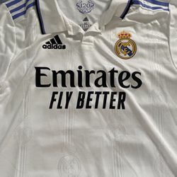Real Madrid 22/23 Casemiro jersey Thumbnail