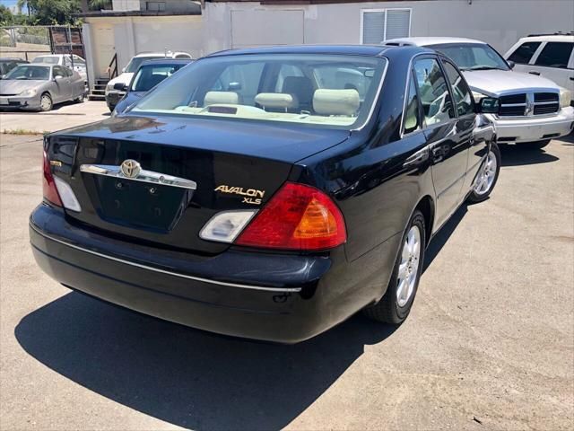 2002 Toyota Avalon