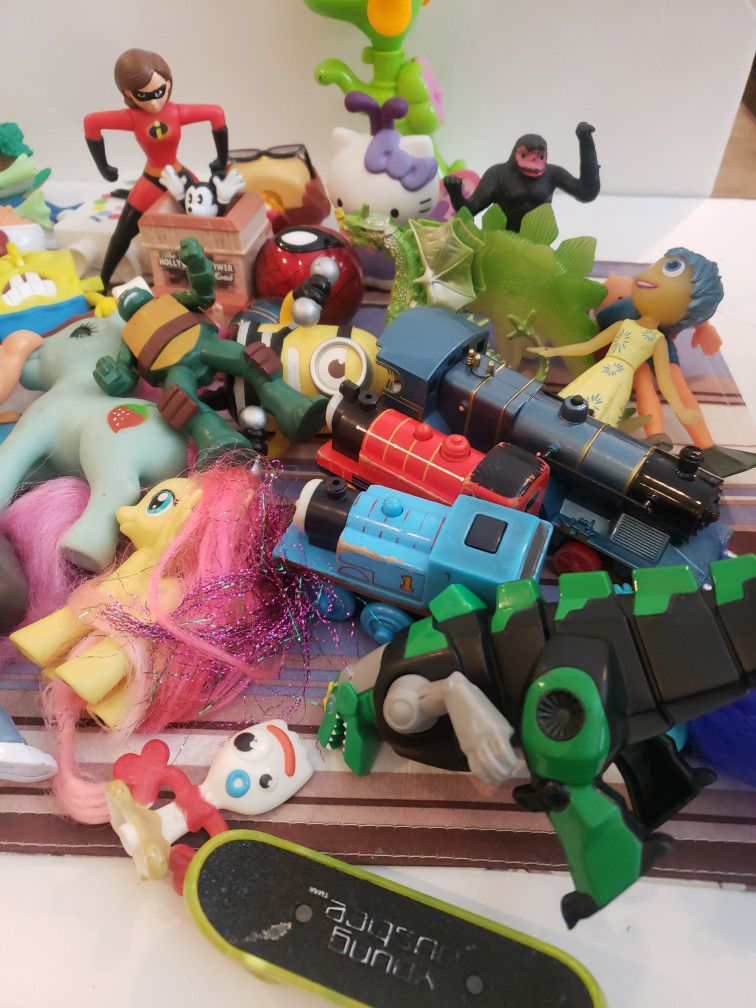 Huge Mixed Lot Of Kids Toys 30+ (Disney, Pixar,Thomas, Plus More)  K