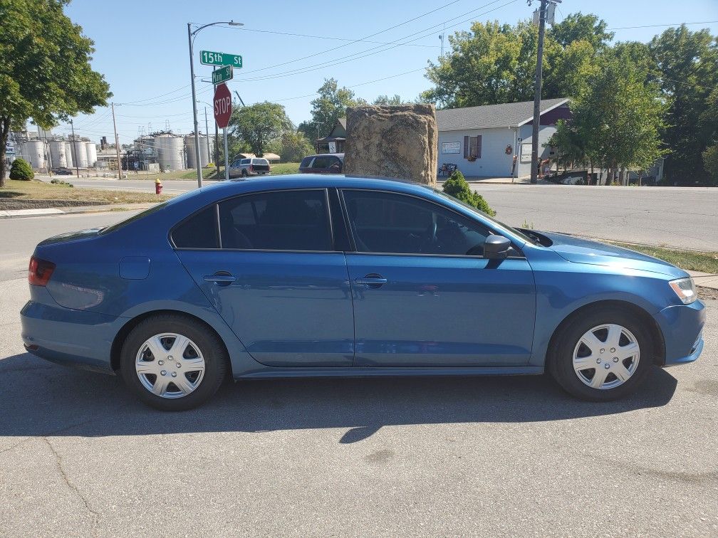 2016 Volkswagen Jetta