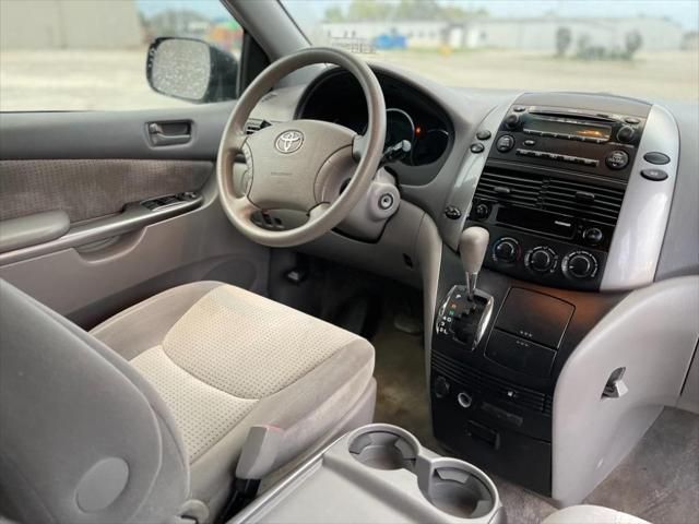 2008 Toyota Sienna