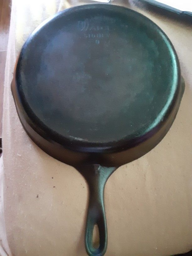 Wagner Ware Sidney -O- No 10 Cast Iron Skillet 1060A Frying Pan
