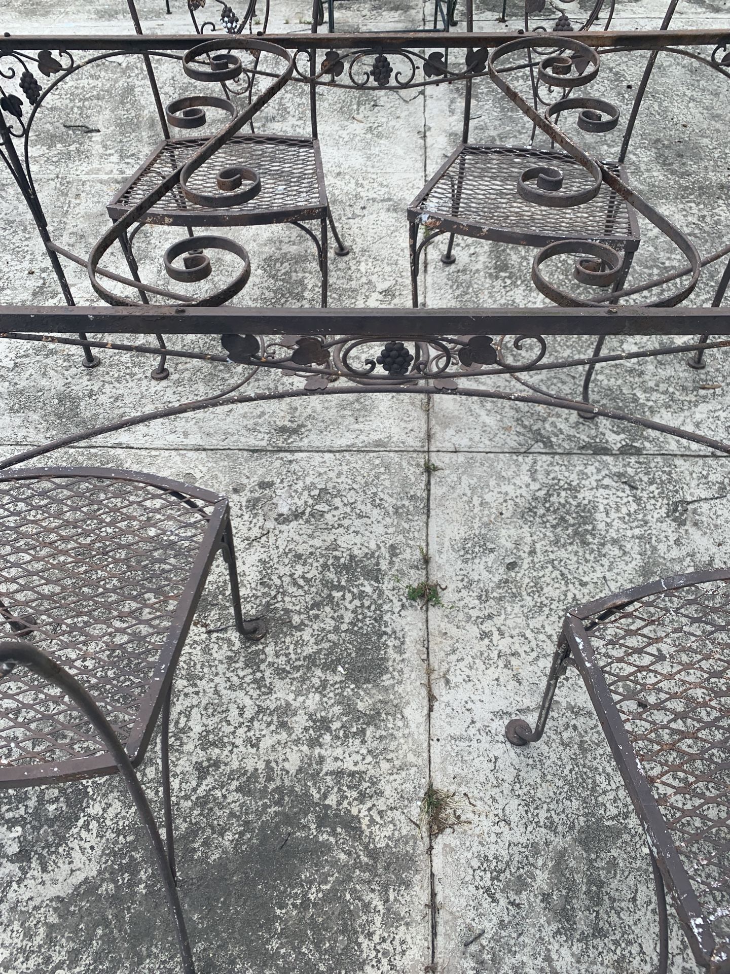 Vintage Wrought Iron Patio Set Grape Design