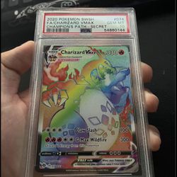 CHARIZARD Vmax Rainbow Card (Rare) Thumbnail
